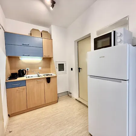 Apartment Carina - Menada *